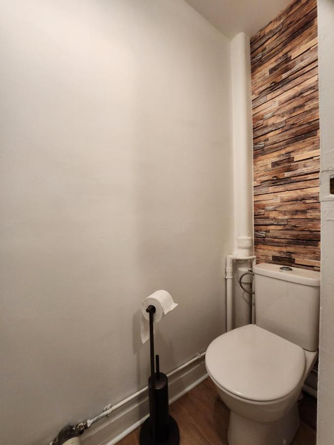 Le Seattle - Studio Cosy Avec Wifi Caen Exterior photo